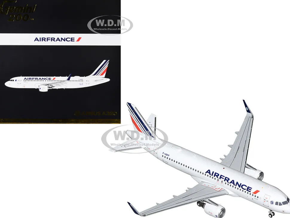 Airbus A320 Commercial Aircraft Air France White with Tail Stripes Gemini 200 Series 1/200 Diecast Model Airplane GeminiJets G2AFR1208