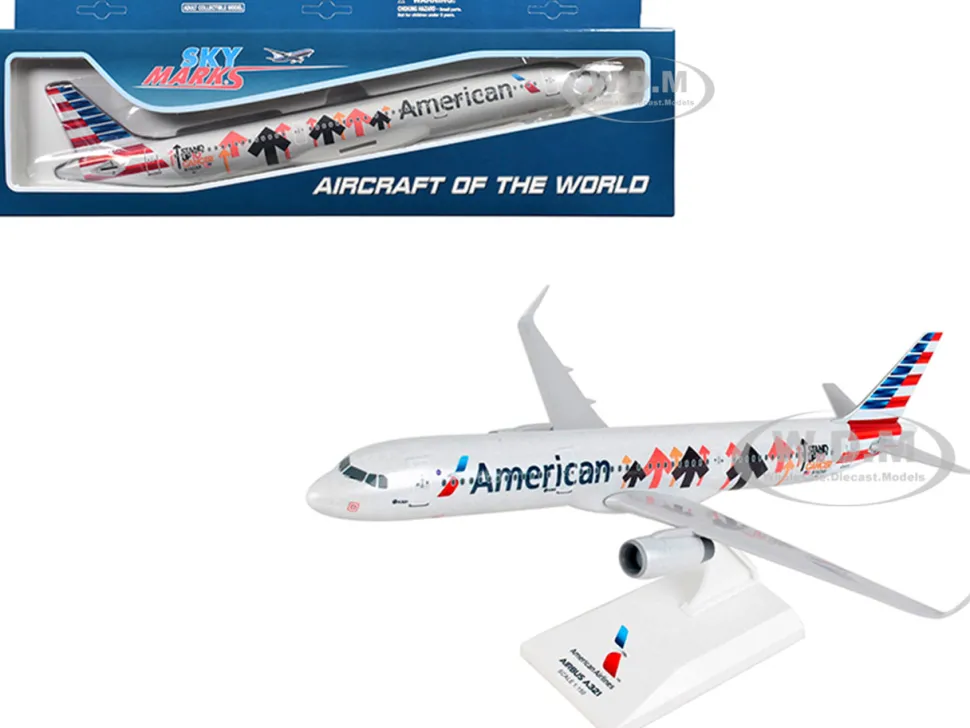 Airbus A321 Commercial Aircraft "American Airlines - Stand Up To Cancer" (N162AA) Gray with Graphics (Snap-Fit) 1/150 Plastic Model by Skymarks