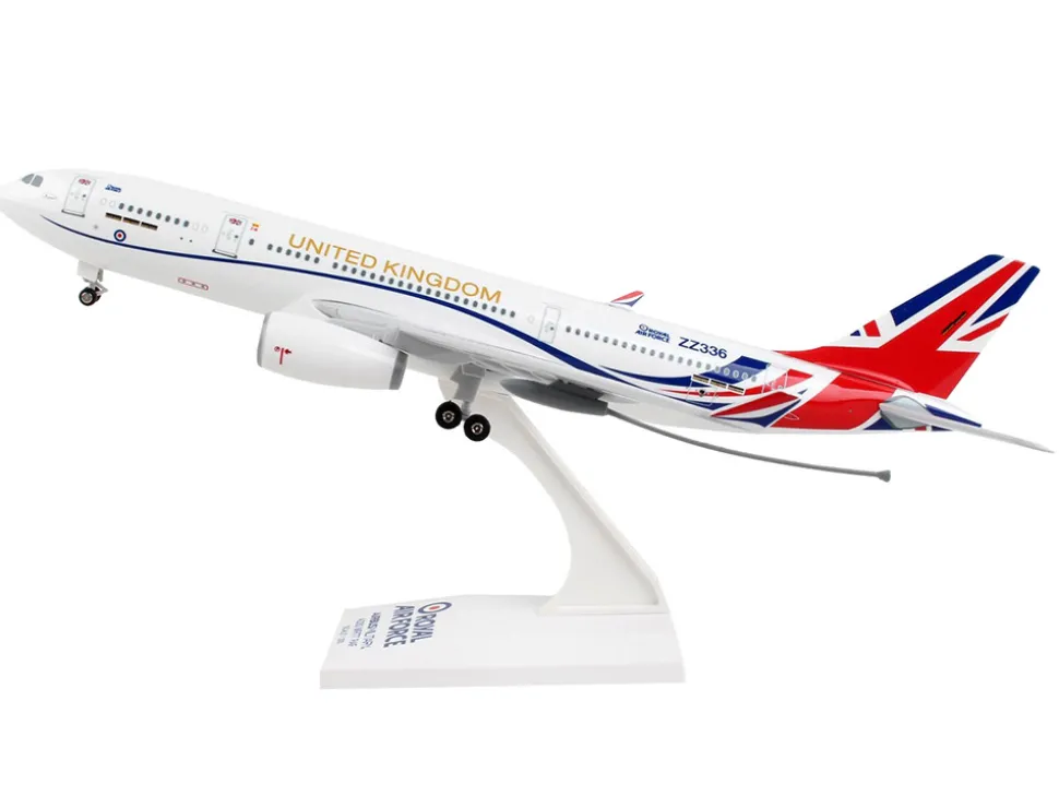 Airbus A330 MRTT Voyager Commercial Aircraft with Landing Gear "United Kingdom Royal Air Force" (ZZ336) White with Red and Blue Stripes (Snap-Fit) 1/200 Plastic Model by Skymarks
