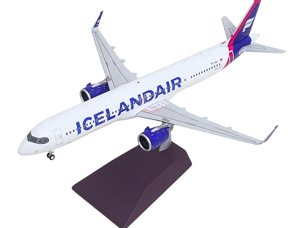 Airbus A321neo Commercial Aircraft "Icelandair" (TF-IAA) White with Blue and Pink Tail "Gemini 200" Series 1/200 Diecast Model Airplane by GeminiJets