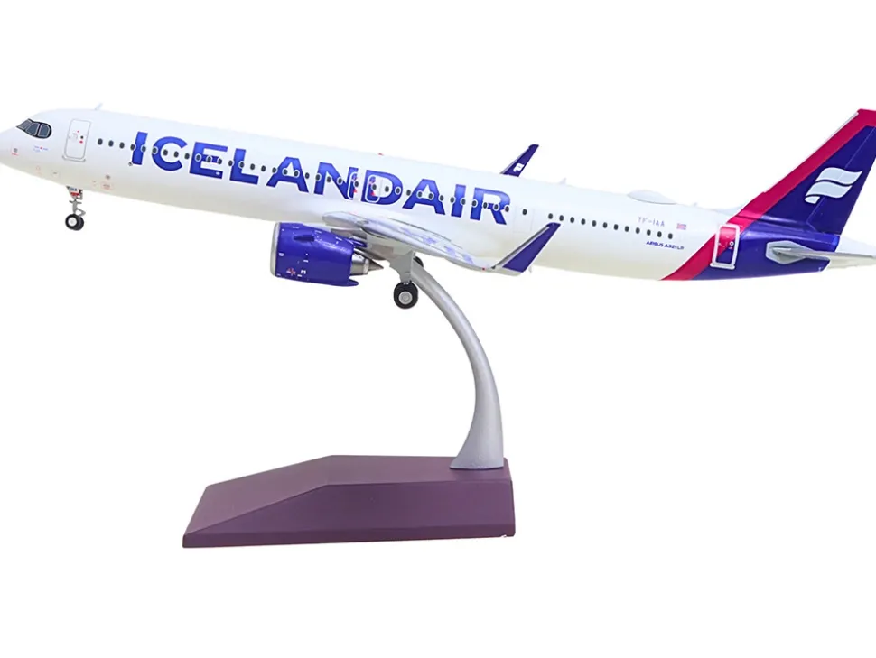 Airbus A321neo Commercial Aircraft "Icelandair" (TF-IAA) White with Blue and Pink Tail "Gemini 200" Series 1/200 Diecast Model Airplane by GeminiJets