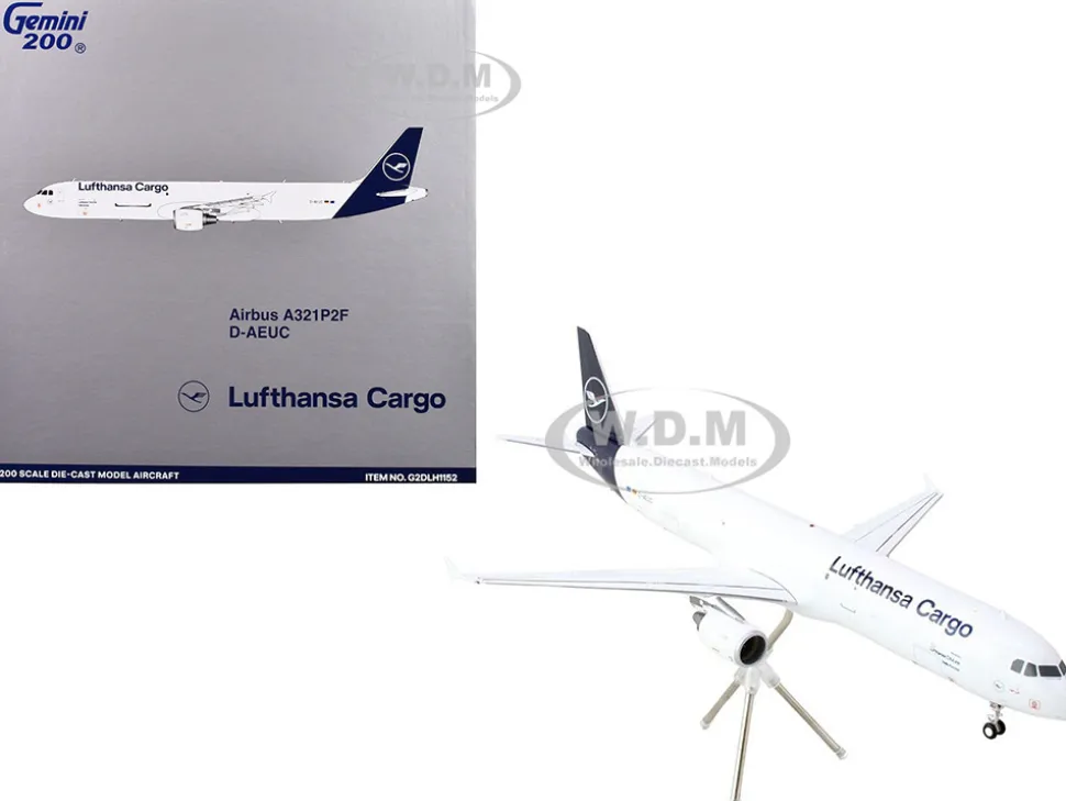 Airbus A321P2F Commercial Aircraft "Lufthansa Cargo" (D-AEUC) White with Blue Tail "Gemini 200" Series 1/200 Diecast Model Airplane by GeminiJets