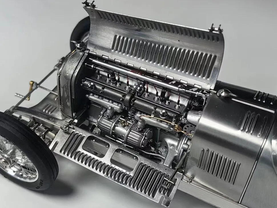 1932/33 Alfa Romeo Tipo B P3 Raw Metal Clear Finish 2023 Exclusive Edition Limited Edition 600 pieces Worldwide 1/18 Diecast Model Car CMC M-258