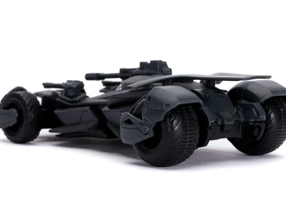 2017 Batmobile Diecast Batman Figurine Justice League 2017 Movie DC Comics Hollywood Rides Series 1/32 Diecast Model Car Jada 31706