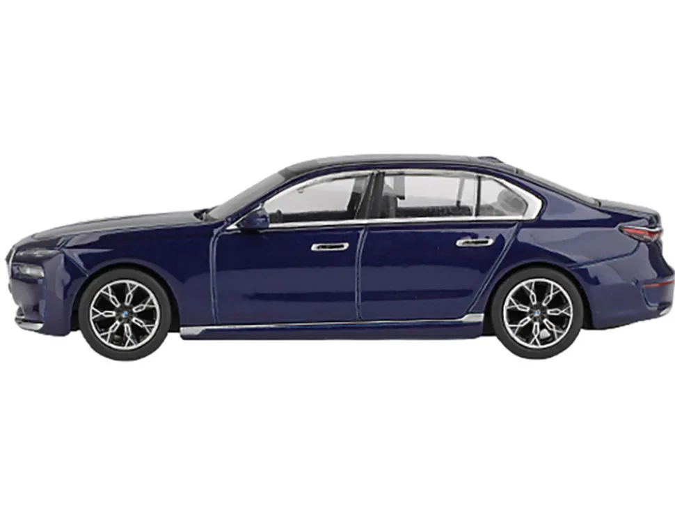 BMW i7 xDrive60 Tanzanite Blue Metallic with Sun Roof Limited Edition 1/64 Diecast Model Car by Mini GT