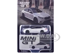 BMW M5 Alpine White with Carbon Top Limited Edition 1/64 Diecast Model Car by Mini GT