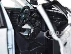 1988 BMW 3 Series M3 E30 White 1/24 Diecast Model Car Bburago 21100W