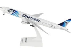 Boeing 777-300 Commercial Aircraft with Landing Gear "EgyptAir" (SU-GDL) White with Blue Tail (Snap-Fit) 1/200 Plastic Model by Skymarks