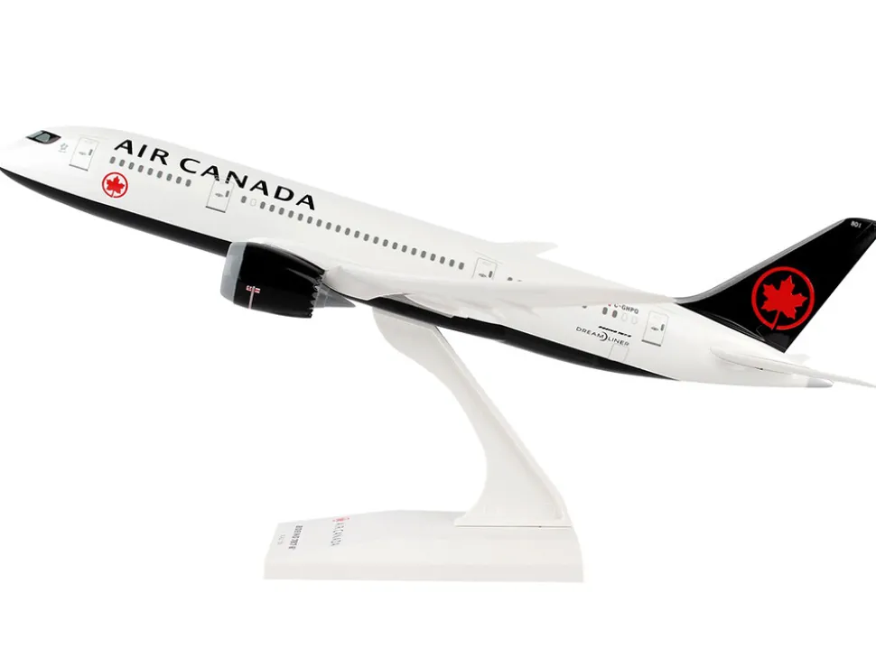 Boeing 787-8 Dreamliner Commercial Aircraft "Air Canada" (C-GHPQ) White with Black Tail (Snap-Fit) 1/200 Plastic Model by Skymarks