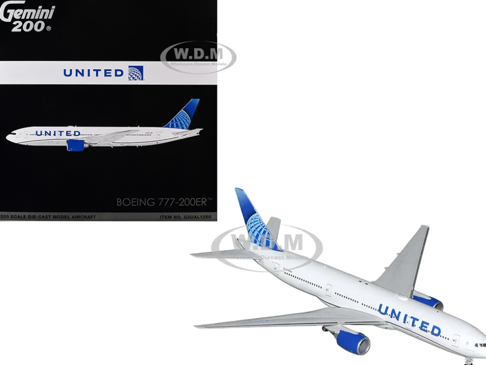 Boeing 777-200ER Commercial Aircraft "United Airlines" (N798UA) White with Blue Tail "Gemini 200" Series 1/200 Diecast Model Airplane by GeminiJets