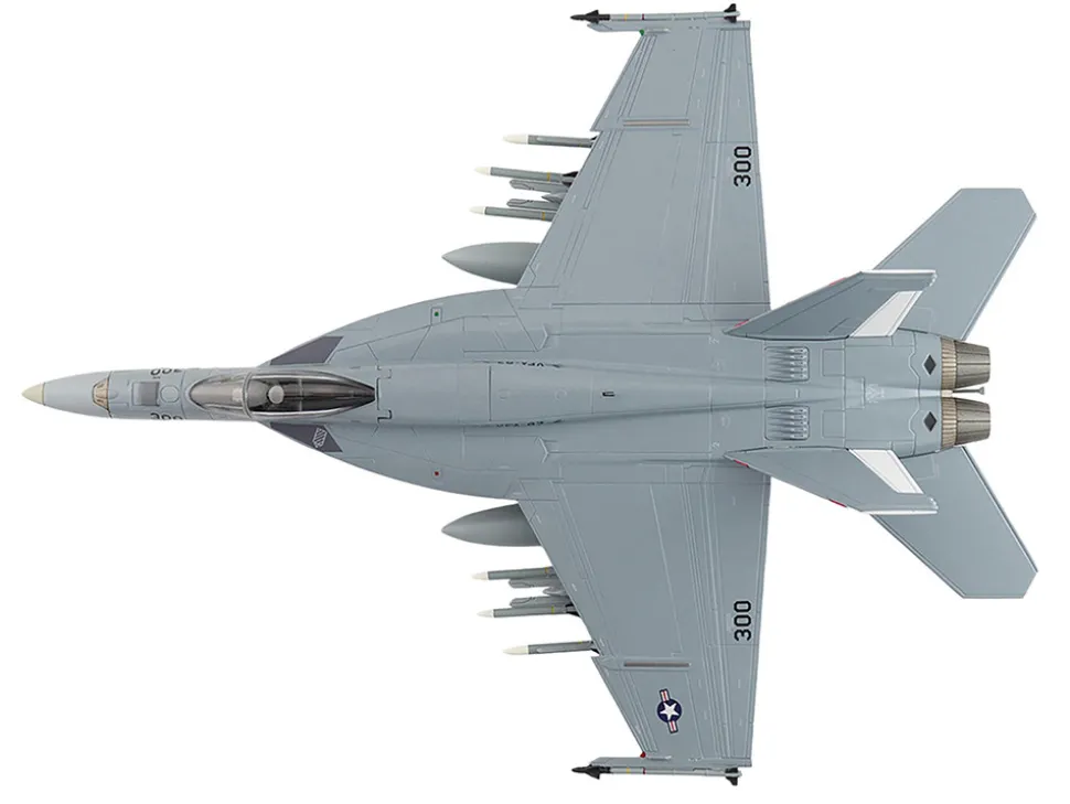 Boeing F/A-18E Super Hornet Fighter Aircraft "168910, Golden Warriors, VFA-87, Operation Inherent Resolve" (2017) United States Navy "Air Power Series" 1/72 Diecast Model by Hobby Master