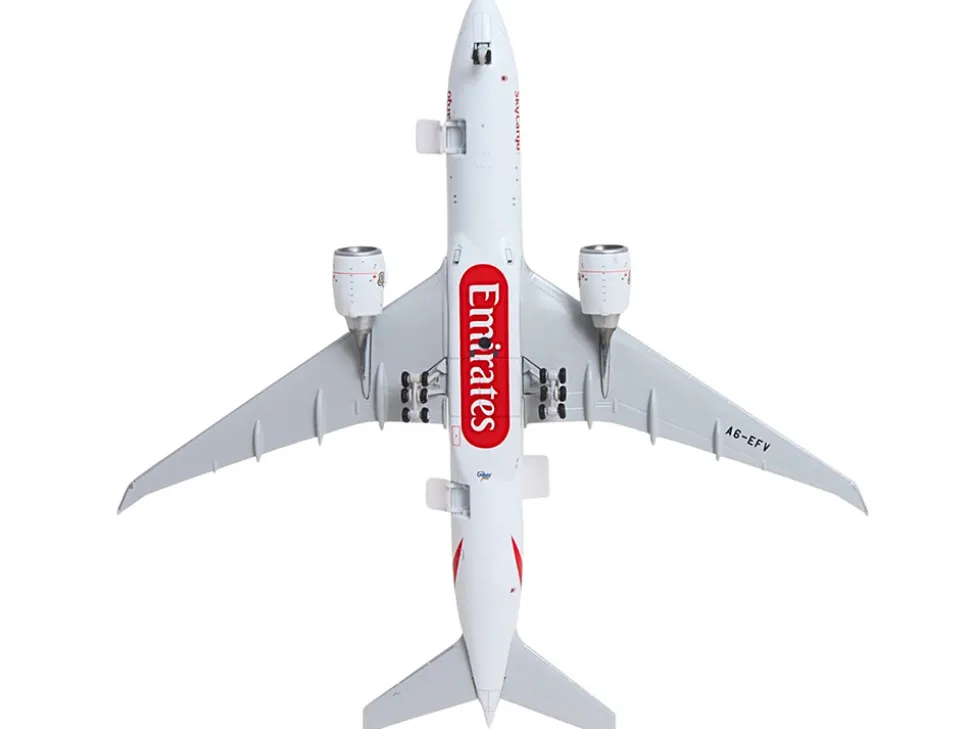 Boeing 777F Commercial Aircraft "Emirates SkyCargo" (A6-EFV) White with Striped Tail "Interactive Series" 1/400 Diecast Model Airplane by GeminiJets