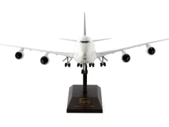 Boeing 747-400F Commercial Aircraft with Landing Gear "UPS Worldwide Services" (N570UP) White and Brown (Snap-Fit) 1/200 Plastic Model by Skymarks