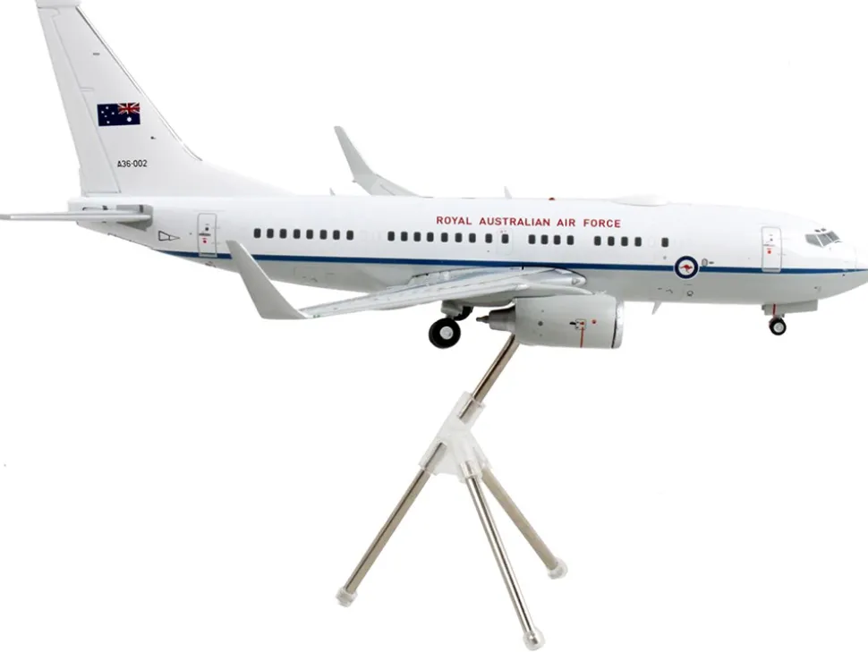 Boeing 737 700 Transport Aircraft Royal Australian Air Force A36-002 White and Gray Gemini 200 Series 1/200 Diecast Model Airplane GeminiJets G2RAA1223