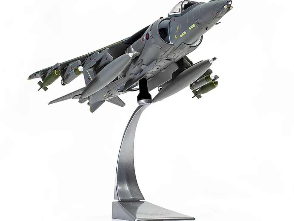 British Aerospace Harrier GR7A Aircraft Michelle RAF No 1 Squadron Operation Herrick RAF Kandahar Afghanistan 2007 Royal Air Force The Aviation Archive Series 1/48 Diecast Model Corgi AA29301