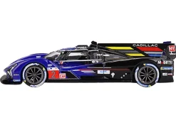 Cadillac V-Series.R #2 Earl Bamber - Alex Lynn - Richard Westbrook