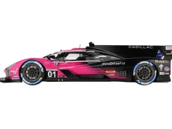 Cadillac V-Series.R #01 Sebastien Bourdais - Scott Dixon - Renger van der Zande
