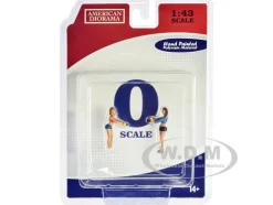 Car Wash Girls Set 2 Jessica and Jennifer 2 Piece Figure Set for 1/43 Scale Models American Diorama 38356