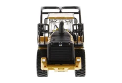 CAT Caterpillar 972M Wheel Loader Log Fork and Operator High Line Series 1/87 HO Scale Diecast Model Diecast Masters 85950