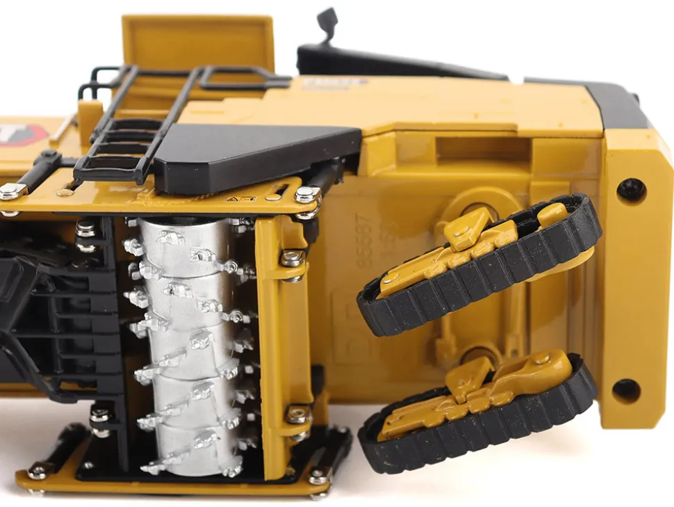 CAT Caterpillar PM622 Cold Planer Yellow "Core Classics" Series 1/50 Diecast Model by Diecast Masters