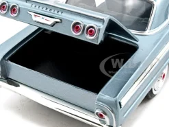 1964 Chevrolet Impala Blue 1/24 Diecast Model Car Motormax 73259