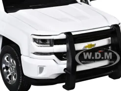 2017 Chevrolet Silverado 1500 LT Z71 Crew Cab Pickup Truck with White with Flashing Light Bar and Front and Rear Lights and Sounds 1/27 Diecast Model Car by Motormax