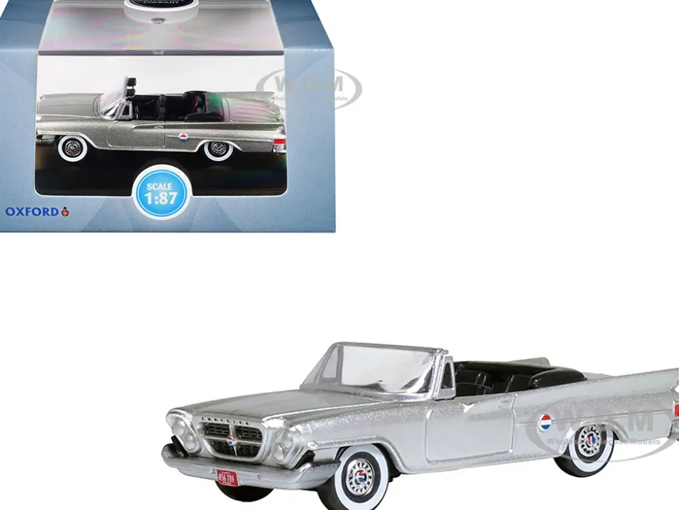 1961 Chrysler 300G Convertible Sheffield Silver Metallic 1/87 (HO) Scale Diecast Model Car by Oxford Diecast