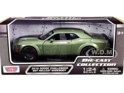 2018 Dodge Challenger SRT Hellcat Widebody Green Metallic Black Stripes 1/24 Diecast Model Car Motormax 79350