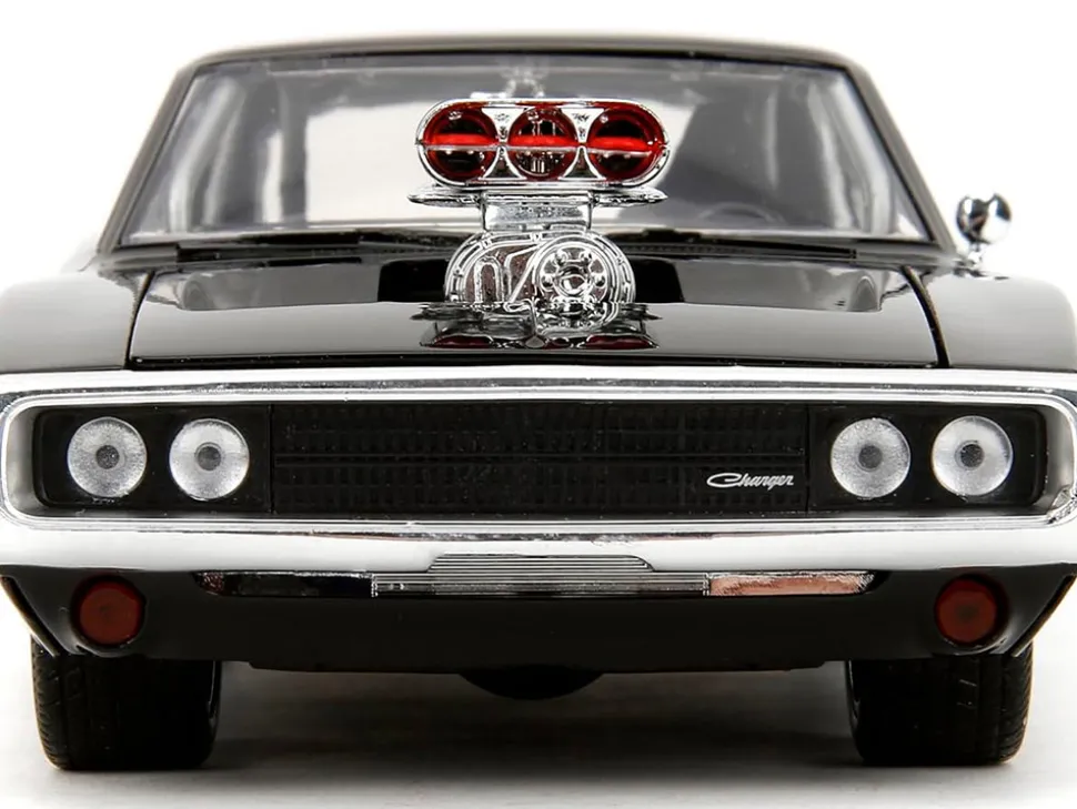 Dodge Charger R/T Black with Dom Diecast Figure "Fast & Furious" (2009) Movie "Hollywood Rides" Series 1/24 Diecast Model Car by Jada