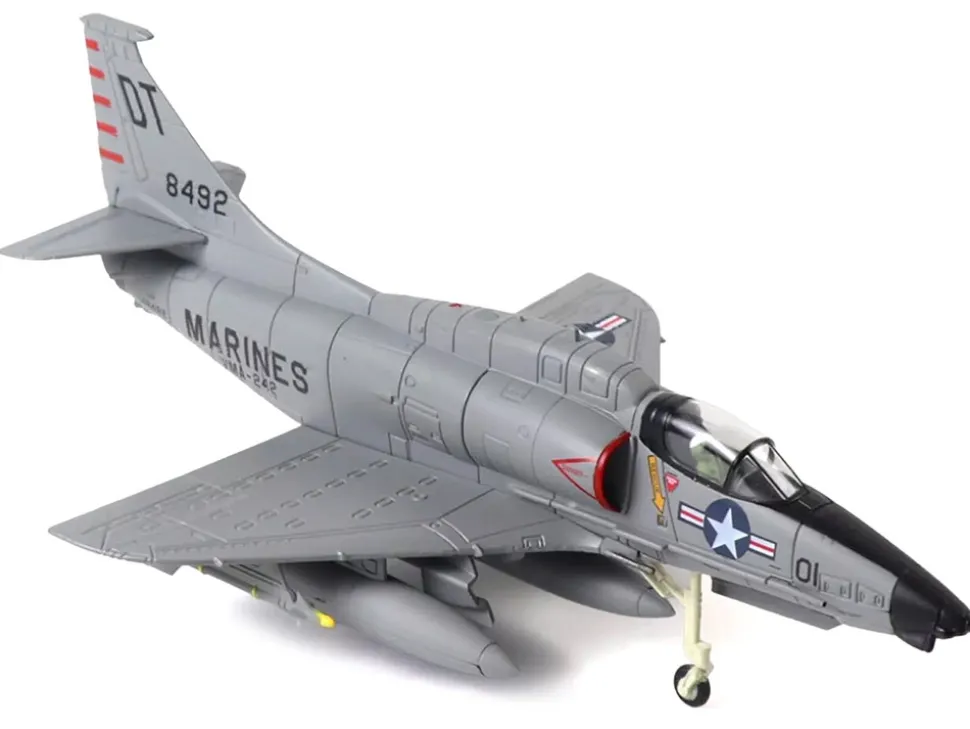 Douglas A-4D Skyhawk Aircraft "VMA-242 Bats, NAS Key West, 1962 Missile Crisis" United States Marine Corps 1/72 Diecast Model Airplane
