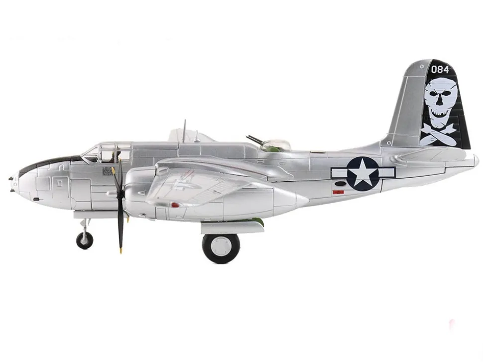 Douglas A-20G Havoc Aircraft "Little Chief, 43-9521, 321st BS" (1944) United States Army Air Forces "Air Power Series" 1/72 Diecast Model by Hobby Master