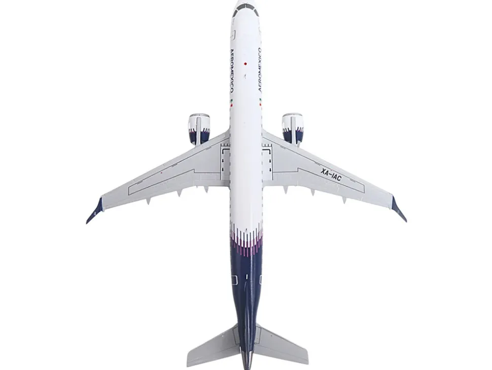 Embraer ERJ-190 Commercial Aircraft "Aeromexico Connect" (XA-IAC) White with Blue Tail "Gemini 200" Series 1/200 Diecast Model Airplane by GeminiJets