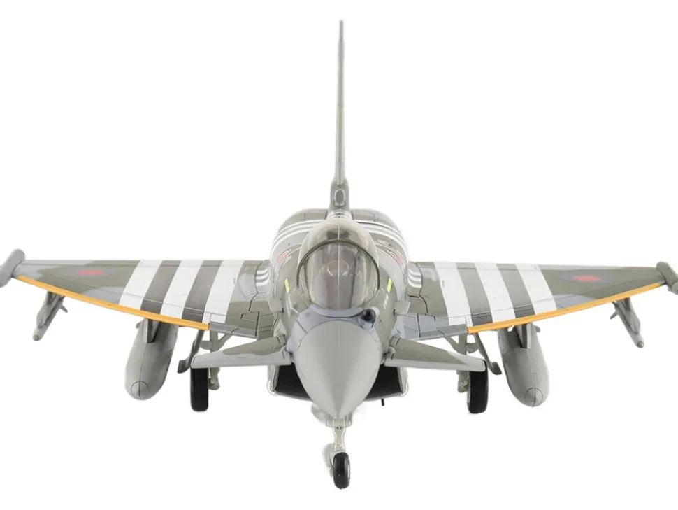 Eurofighter Typhoon FGR4 Fighter Aircraft "ZJ913 FM-G" (2024) British Royal Air Force "Air Power Series" 1/72 Diecast Model by Hobby Master
