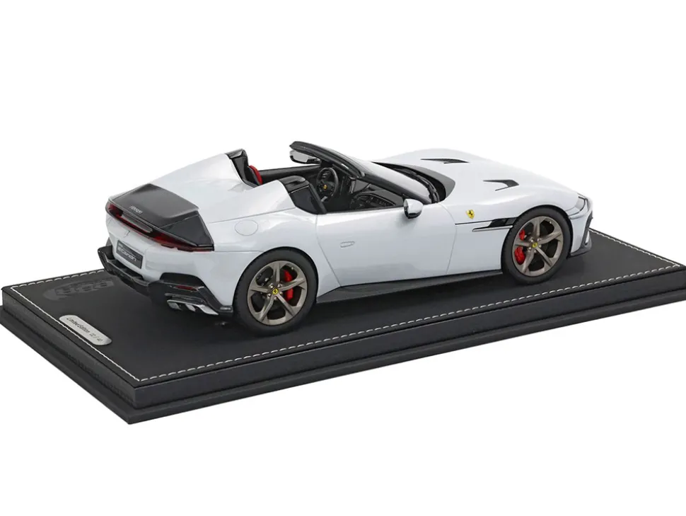 Ferrari 12Cilindri Spider Bianco Artico (Artic White) Limited Edition to 40 pieces Worldwide 1/18 Model Car by BBR