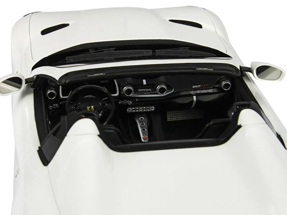 2019 Ferrari 812 GTS Convertible Avus White DISPLAY CASE Limited Edition 32 pieces Worldwide 1/18 Model Car BBR P18184E