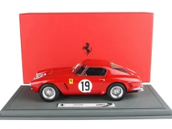 Ferrari 250 SWB #19 Ed Hugus - Augie Pabst