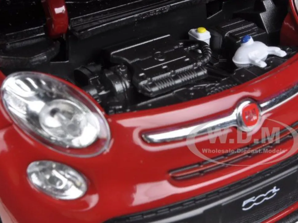 2013 Fiat 500L Red 1/24 Diecast Car Model Welly 24038