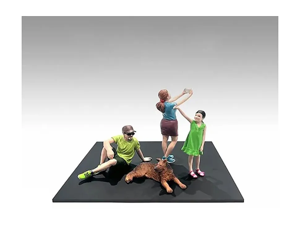 Figure24 Series 1 9 piece Figure Set for 1/24 Scale Models American Diorama 24701-24702-24703-24704-24705-24706-24707