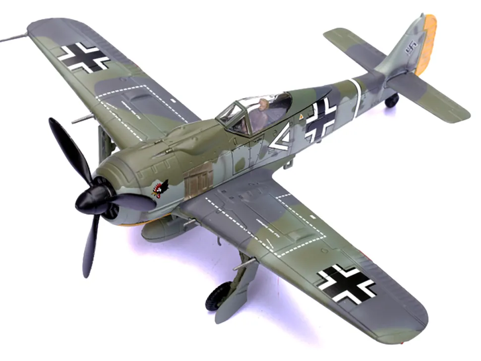 Focke-Wulf Fw 190A Aircraft "108-Victory Ace Hauptmann Hans 'Assi' Hahn, Gruppenkommandeur, III./JG 2 Richthofen, France" (1942) German Luftwaffe 1/72 Diecast Model Airplane by Legion