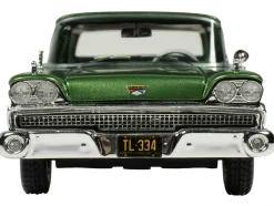 1959 Ford Country Squire Sherwood Green Metallic with Woodgrain Sides and Green Interior Limited Edition to 200 pieces Worldwide 1/43 Model Car by Goldvarg Collection