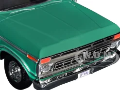 1977 Ford F-150 Custom Pickup Truck Green 
