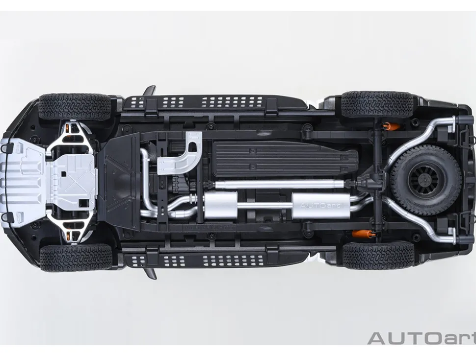 2019 Ford F-150 Raptor Pickup Truck Oxford White 1/18 Model Car by Autoart