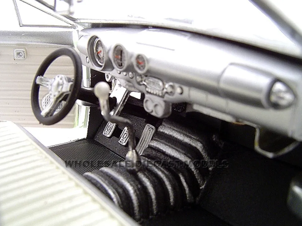 1949 Ford Street Rod Silver 1/24 Diecast Car Unique Replicas 18586