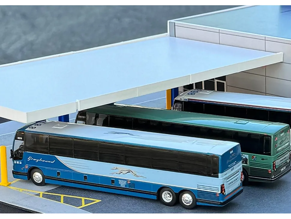 Greyhound Bus Station Diorama EZ Assembly Kit 1/87 (HO) Model by Iconic Replicas