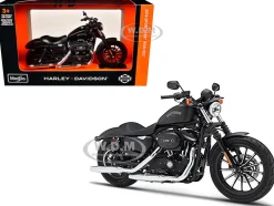 2013 Harley Davidson Sportster Iron 883 Motorcycle Model 1/12 Maisto 32326