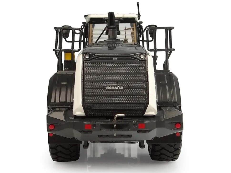 Komatsu WA475-10 Wheel Loader White Limited Edition to 750 pieces Worldwide 1/50 Diecast Model by Universal Hobbies