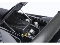 Lamborghini Diablo GTR Deep Black 1/18 Model Car by Autoart