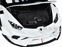 Lamborghini Huracan GT LB Silhouette Works White with Black 1/18 Model Car Autoart 79125