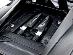 Lamborghini LP 560-4 Black 1/18 Diecast Car Model Motormax 79152