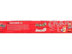 Level 3 Model Kit Boeing Chinook HC.1 Helicopter with 2 Scheme Options 1/72 Plastic Model Kit by Airfix